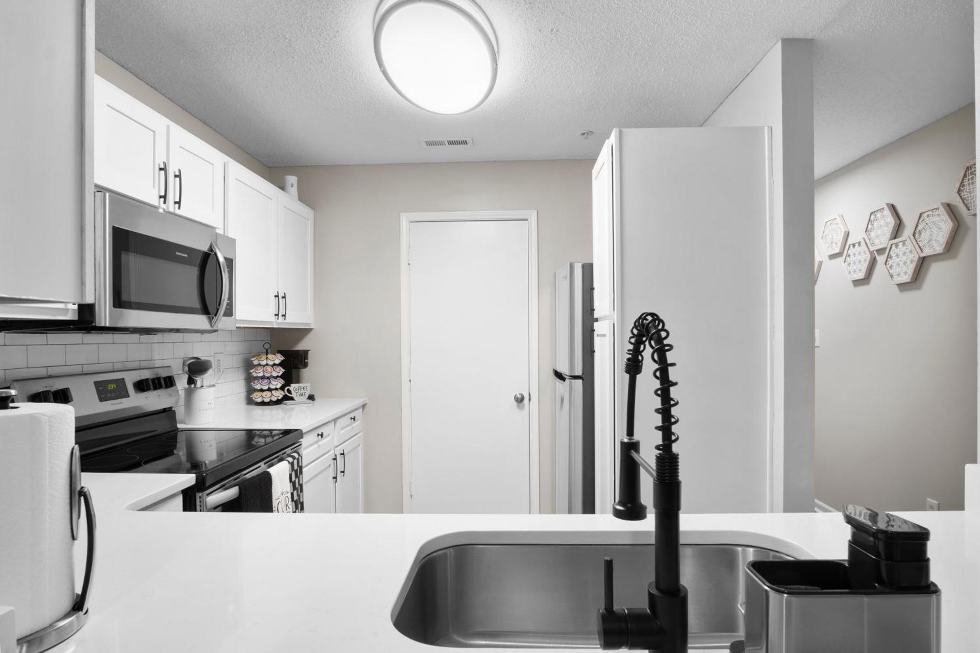 The Mooresville Nest: 2Br/2Ba Home Away From Home Luaran gambar